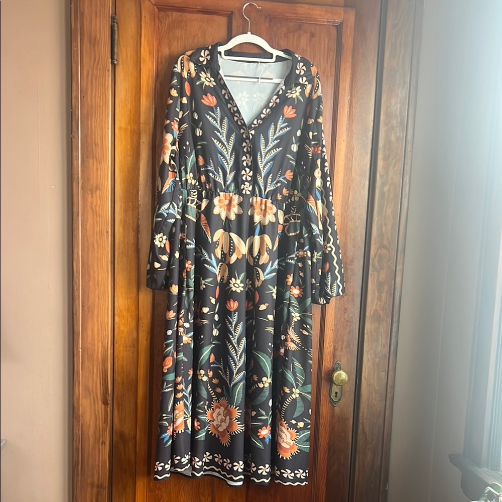 BloomChic Black and Orange Bishop Sleeve Midi Dress